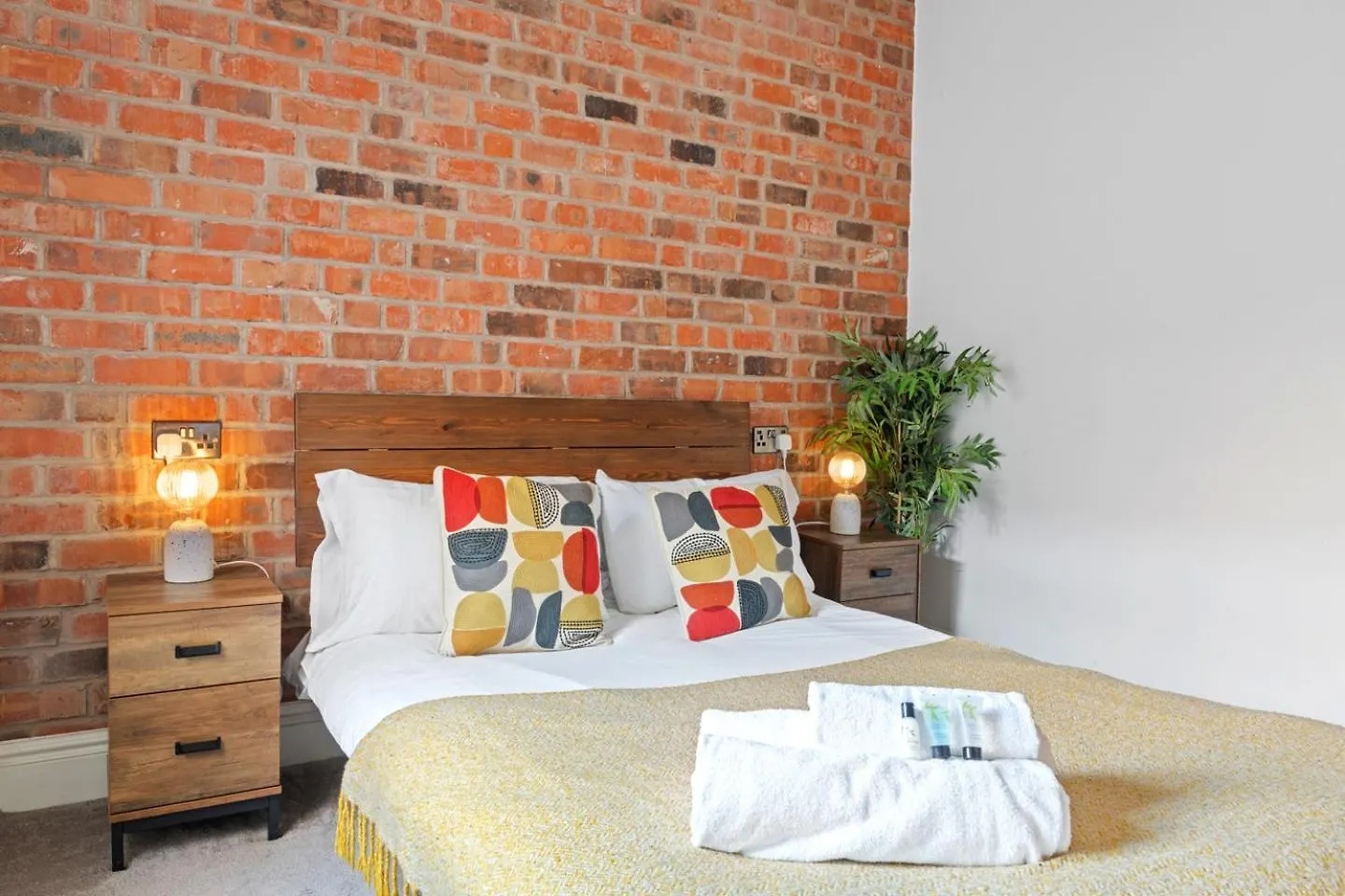 Luxurious City Centre Lace Market Apartment Nottingham 0*,