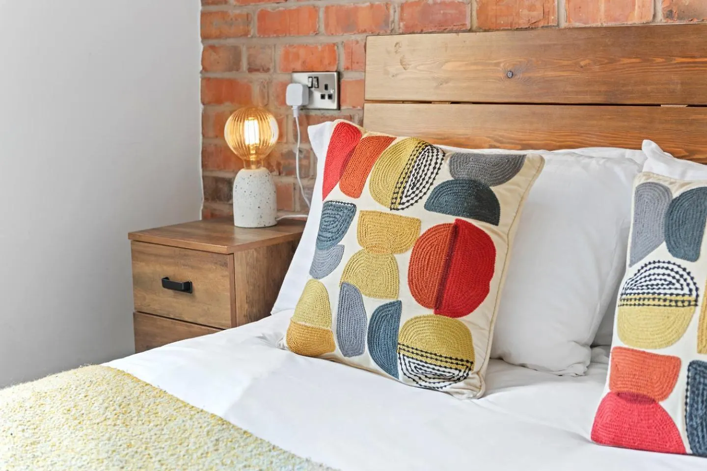 Luxurious City Centre Lace Market Apartment Nottingham